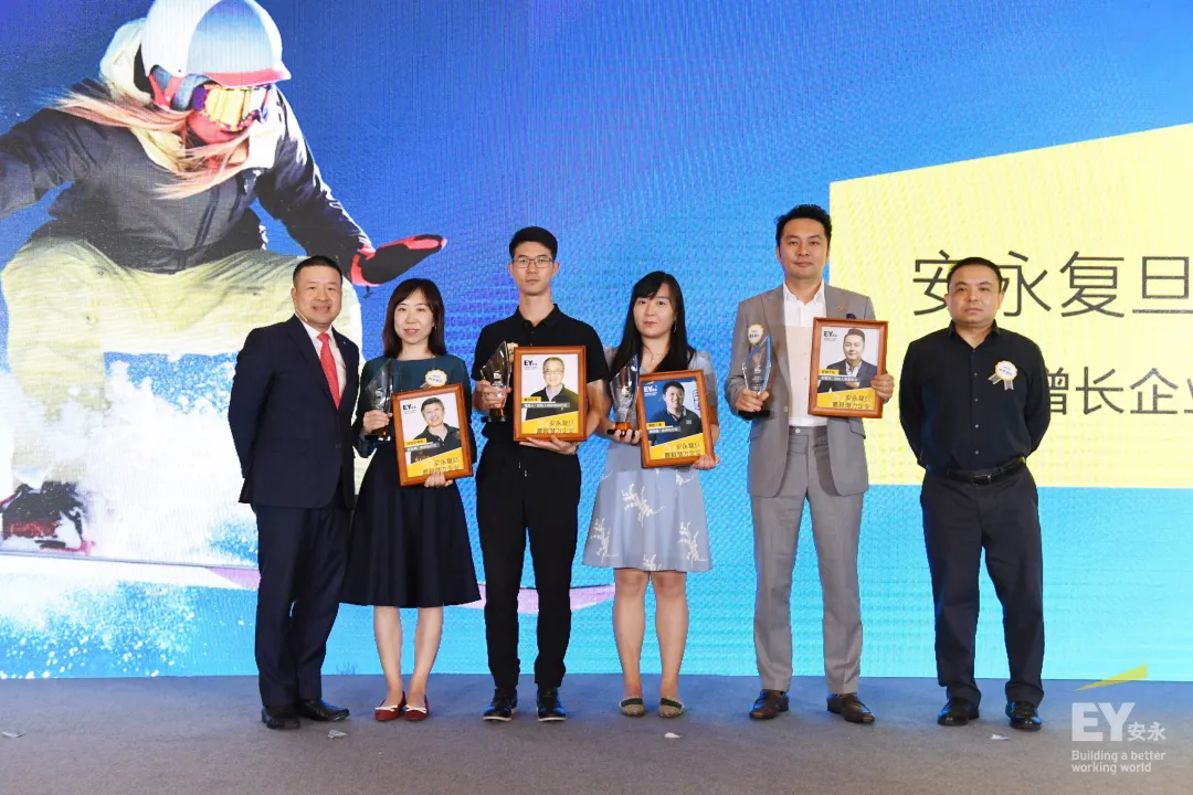 229291d01f3347999cd6b35d623c089b